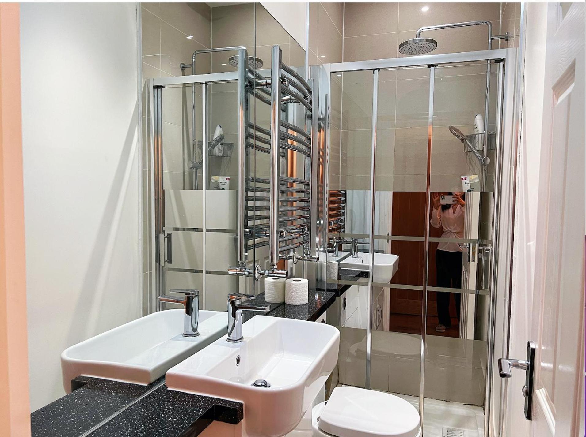 Lovely 2 Bedroom Garden Flat In London Eksteriør bilde