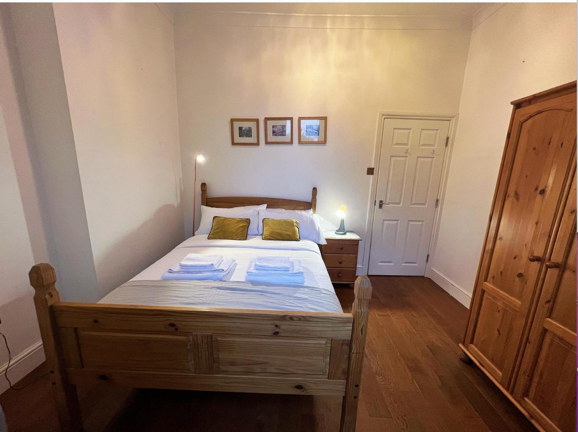 Lovely 2 Bedroom Garden Flat In London Eksteriør bilde